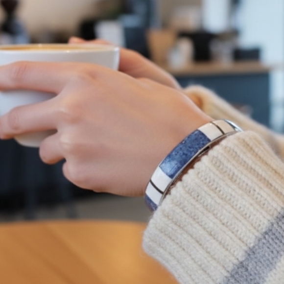 Cuff Bracelet - Picture 14 of 15